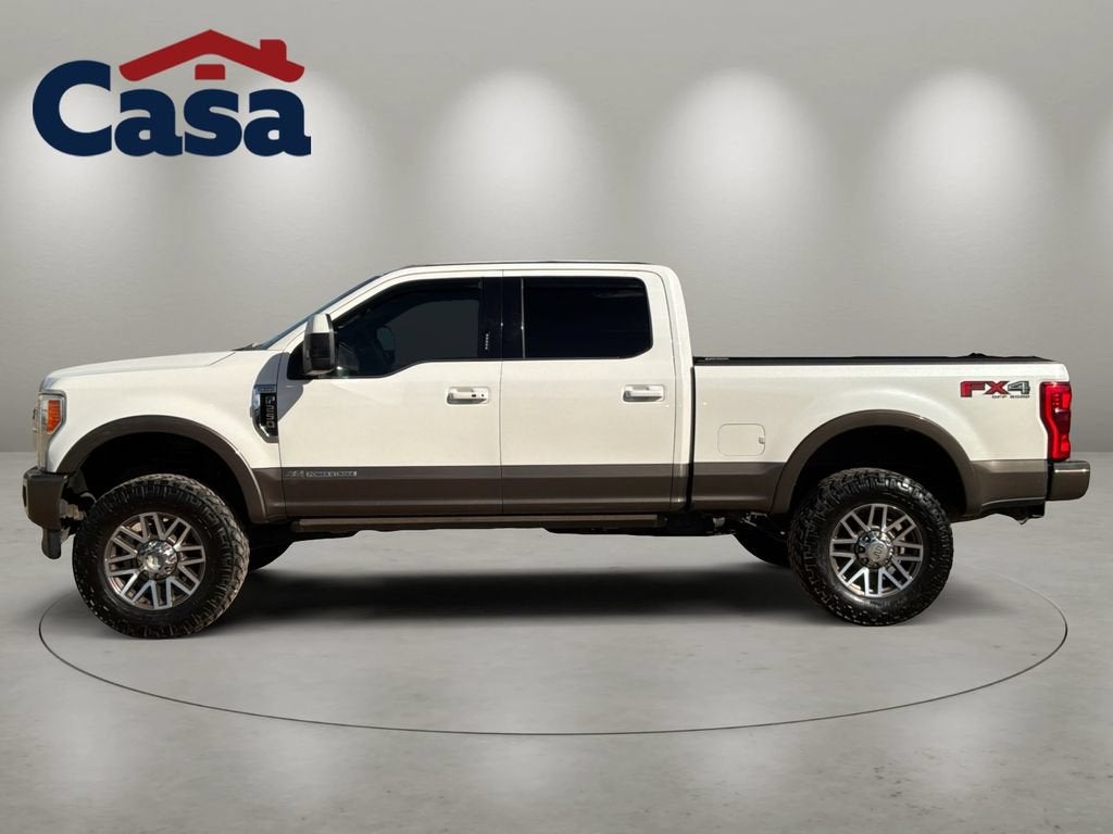 2017 Ford Super Duty F-250 SRW Lariat