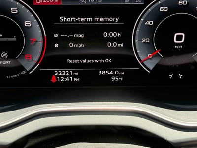 2023 Audi Q5 S line Prestige