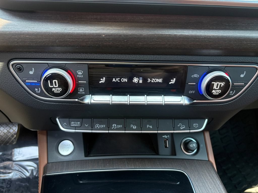 2023 Audi Q5 S line Prestige